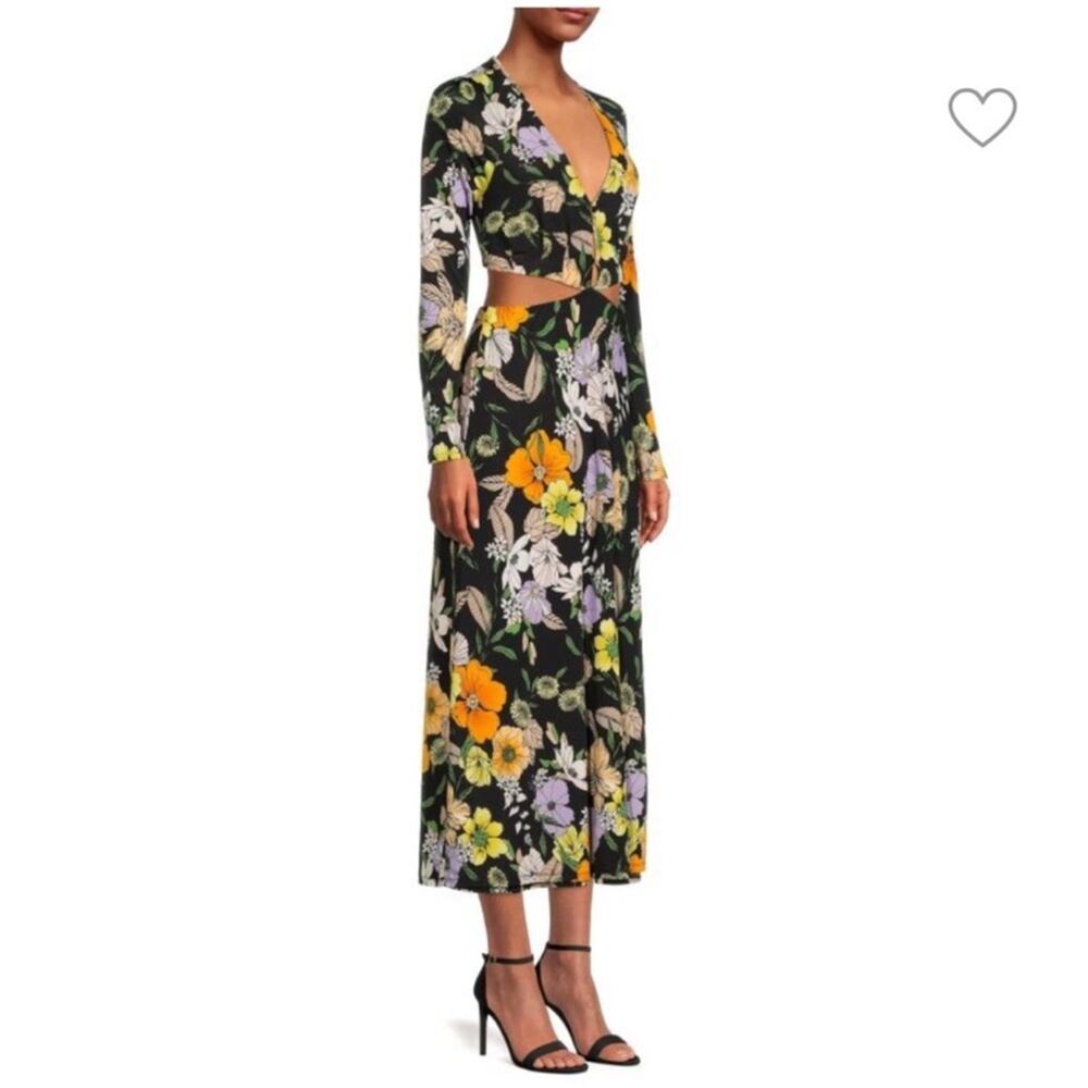 AFRM Assi Deep V Neck Side CutOut Midi Knit Dress
Noir Vintage Floral - Picture 5 of 10